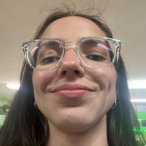 Meet your Posher, Anne